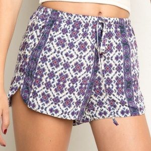 Brandy Melville Eve Shorts